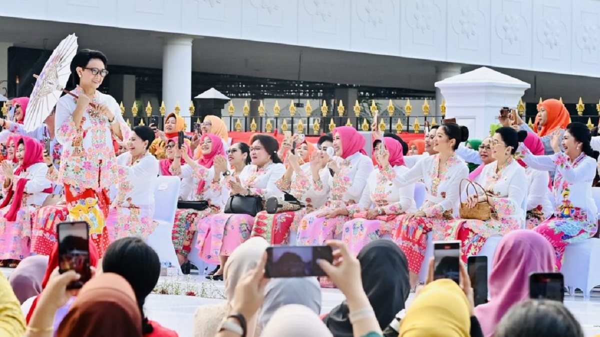 Istana Berkebaya di depan Istana Merdeka, Jakarta, Minggu (06/08/2023). (Foto: BPMI Setpres)